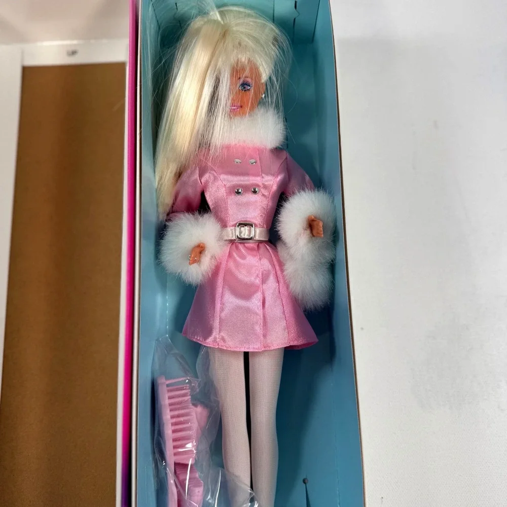 Mattel Winter Dazzle Barbie Doll 1997 Special Edition General Mills 18456 Pink